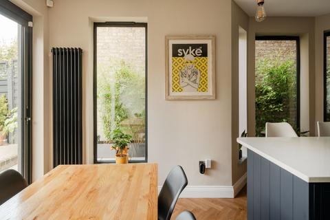 6 Tyndall Road, Leyton, London, E10 6QH