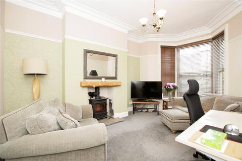 162 Redlam, Blackburn, BB2 1XQ