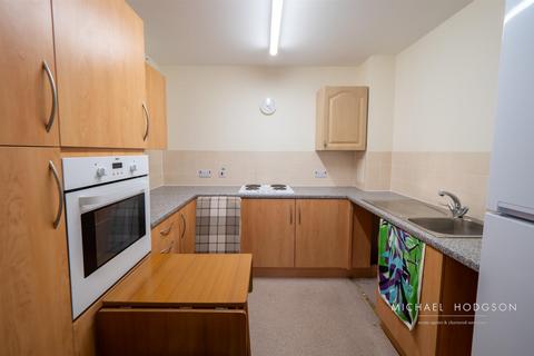 2 bedroom apartment for sale, Seaham Street, Silksworth, Sunderland