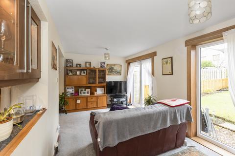 8 Bavelaw Crescent, Penicuik, EH26 9AT