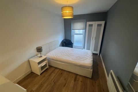 undefined, Canterbury Way, Stevenage, Hertfordshire, SG1