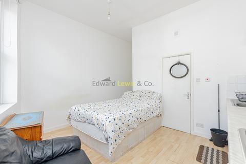 1 bedroom flat to rent, Rowhill Road, London E5