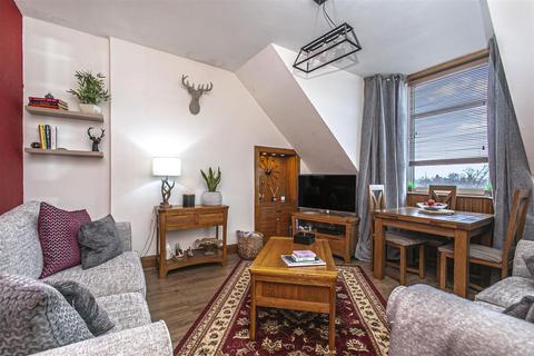 2 bedroom flat for sale, 7 South Dewar Street, Dunfermline