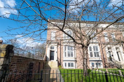 5 bedroom end of terrace house for sale, Westfield Hall, Carlton Terrace, Sunderland