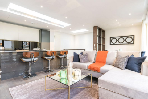 3 bedroom duplex for sale, Hanway Street, London W1T