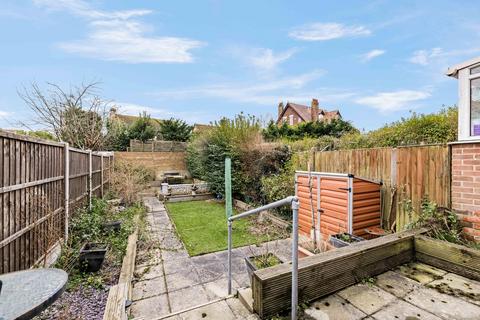 3 Station Road, Folkestone, CT19 4AY