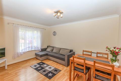 2 bedroom apartment for sale, Walter Bigg Way, Wallingford OX10