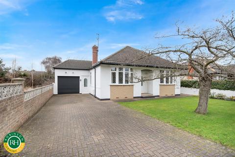 4 bedroom detached bungalow for sale, Kenneth Avenue, Dunsville, Doncaster