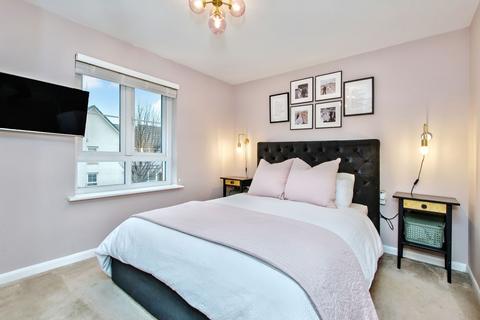 4 Waterfield Road, Edinburgh, EH10 6TG