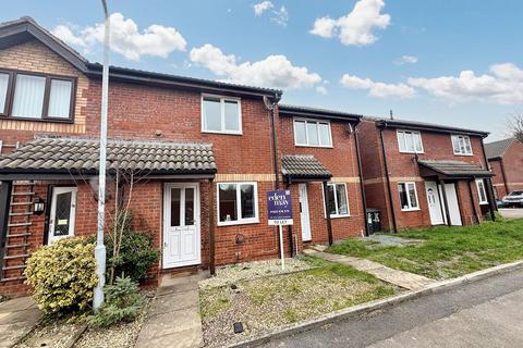 2 bedroom house to rent, Witham Close, Taunton TA1