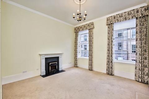 3 bedroom flat for sale, 23/7 Clarence Street, Stockbridge, Edinburgh, EH3 5AE