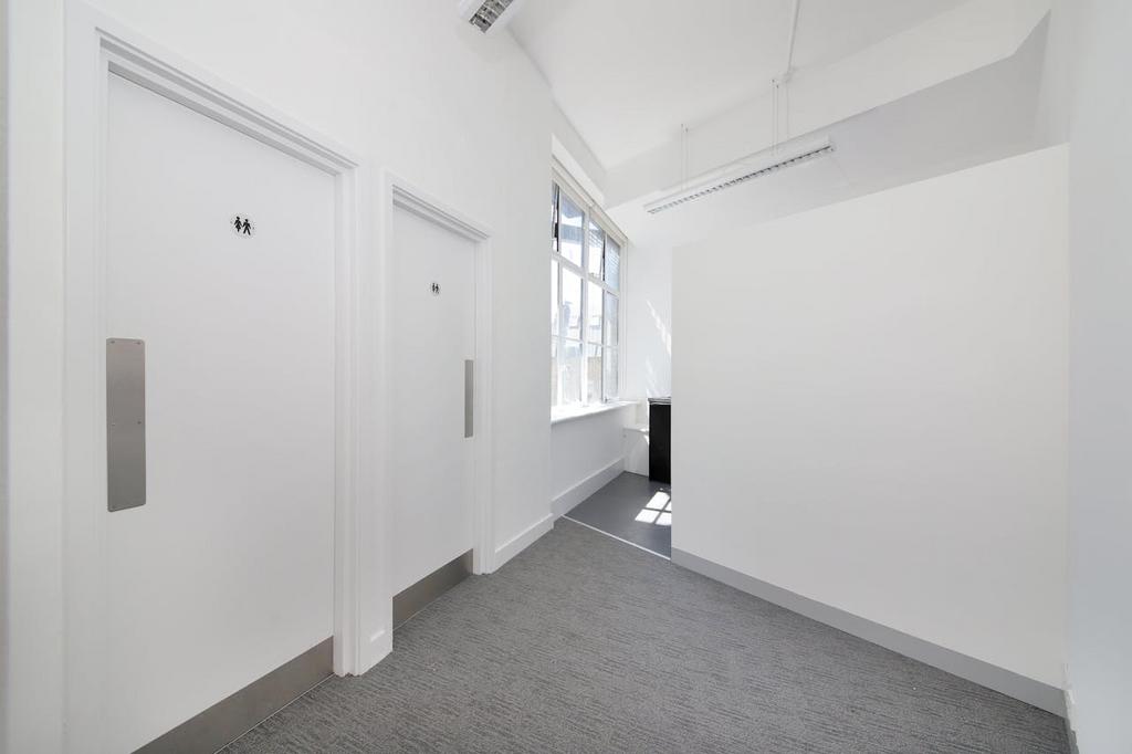 3rd floor Kendal House  5.jpg