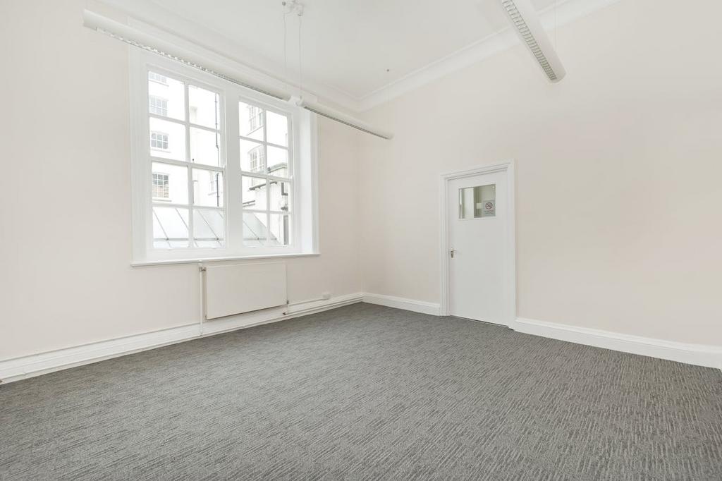 05122014 Room255256 Linen Hall162168 Regent Street W1