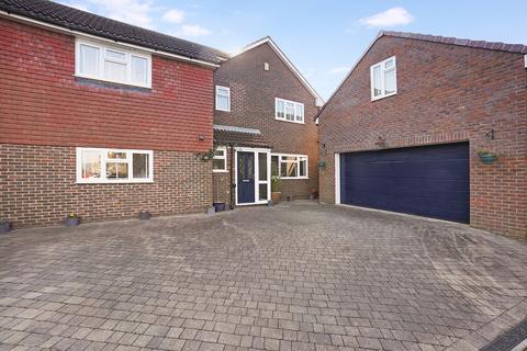 4 bedroom semi-detached house for sale, Corral Close, Darland