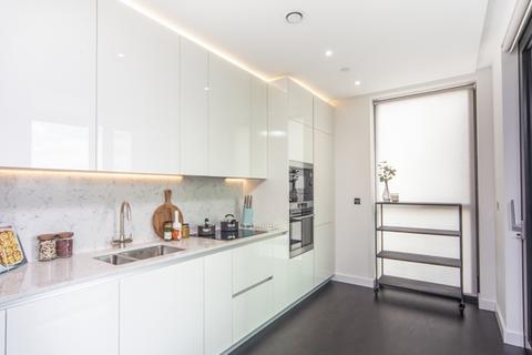 2 bedroom apartment to rent, Charles Clowes Walk, London, SW11