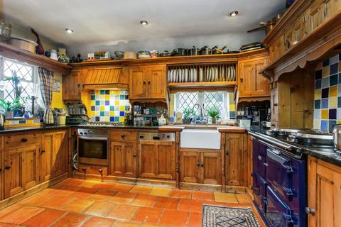 6 bedroom country house for sale, Chillies Lane, High Hurstwood, TN22