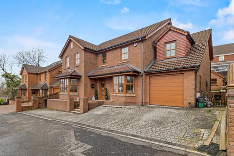 4 bedroom detached house for sale, Llys Pentrefelen, Swansea SA6