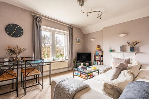 Flat 7, 6 Eaton Crescent, Clifton, Bristol, BS8 2EJ