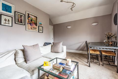 Flat 7, 6 Eaton Crescent, Clifton, Bristol, BS8 2EJ