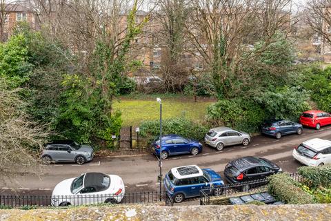Flat 7, 6 Eaton Crescent, Clifton, Bristol, BS8 2EJ