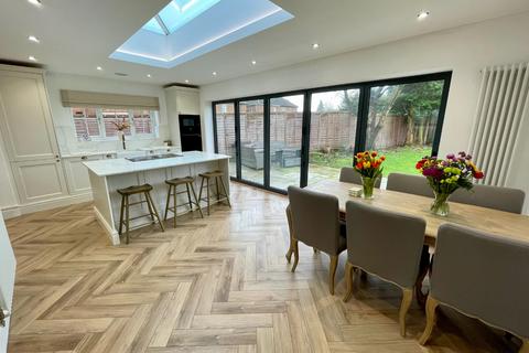 37 Cannon Lane, Luton, LU2 8BJ