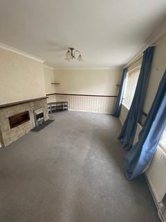 3 bedroom semi-detached house to rent, Derwent Drive, Tibshelf