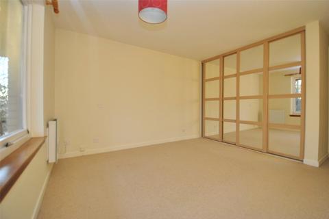 2 bedroom flat to rent, Turnberry Road, Hyndland, Glasgow, G11