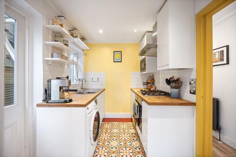 2 bedroom apartment for sale, Ravensworth Road, Kensal Green, NW10