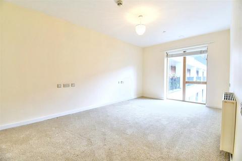 2 bedroom retirement property for sale, Queensway Court, Queensway, Leamington Spa