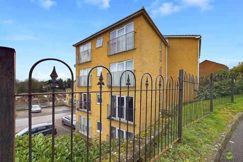 97 Ruskin Road, Belvedere, DA17 5BF