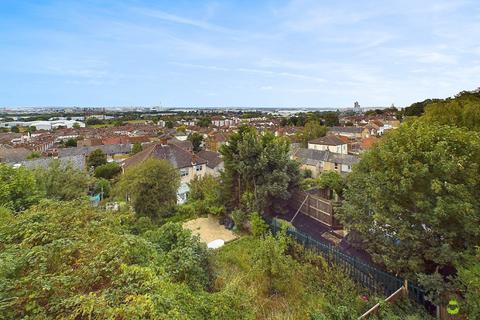 97 Ruskin Road, Belvedere, DA17 5BF