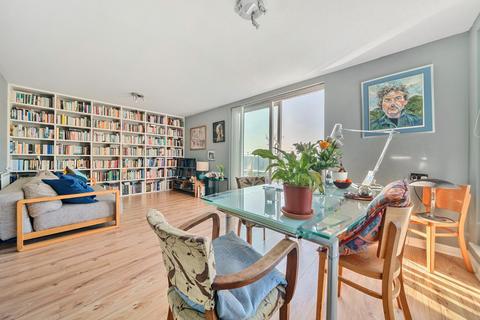 Flat 30, Tricorn House Miles Drive, London, SE28 0ND