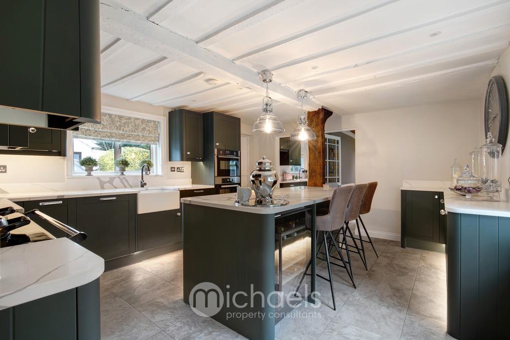 Kitchen 1