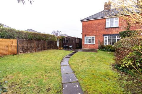 4 bedroom detached house to rent, 16 Southill Road