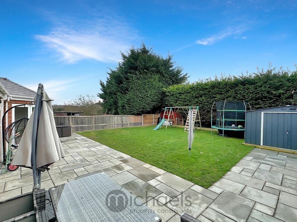 Outside, Garden & Parking