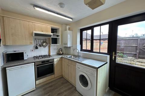 2 bedroom end of terrace house for sale, Mondela Place, Peterborough PE7