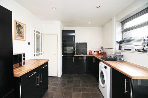 19 Carcroft Avenue, Bispham, Blackpool, FY2 0EP