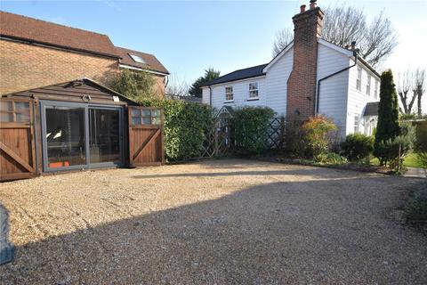 4 bedroom detached house for sale, Smallfield, Surrey, RH6