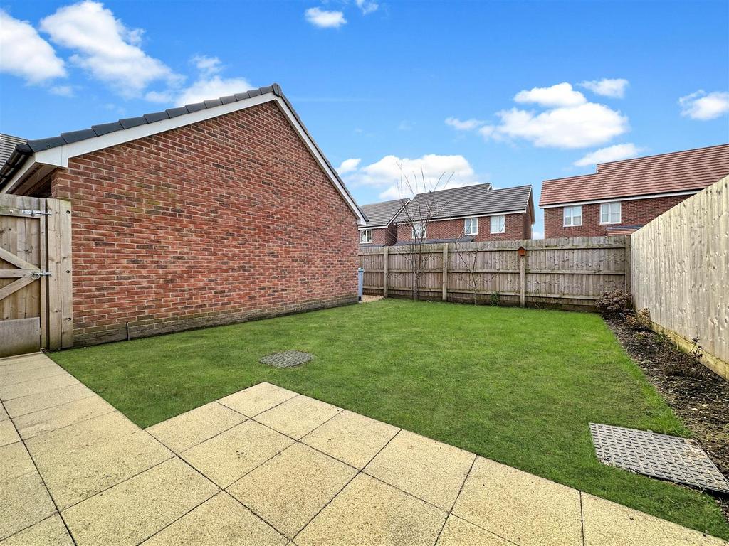 Lovely Enclosed Garden 295