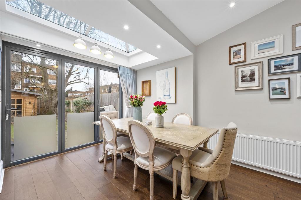 99 Haydon Park Road,6.jpg