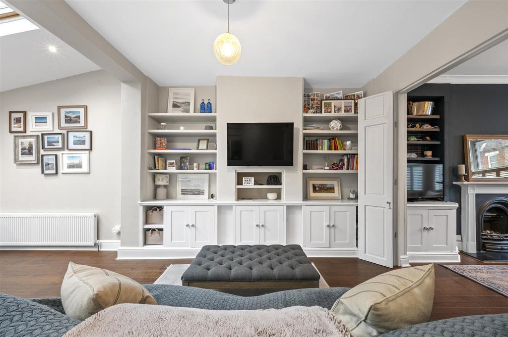 99 Haydon Park Road,11.jpg