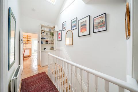 62a Wooler Street, London, SE17 2EF