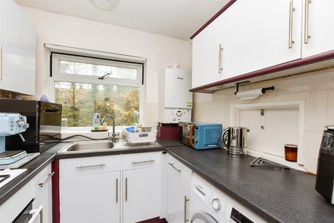 2 bedroom maisonette for sale, Gordons Way, Oxted, Surrey