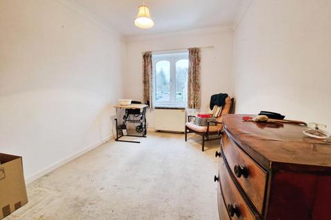 undefined, Wesley Court, Stroud