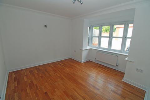 4 bedroom detached house for sale, Smiths Field, Overton RG25