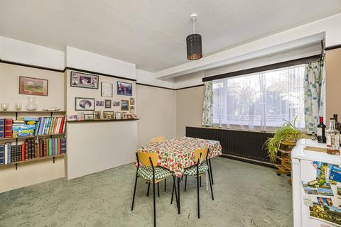 140 Clock House Road, Beckenham, BR3 4JX