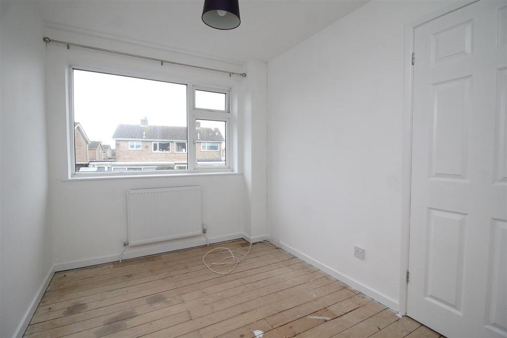 Bedroom 2 .JPG