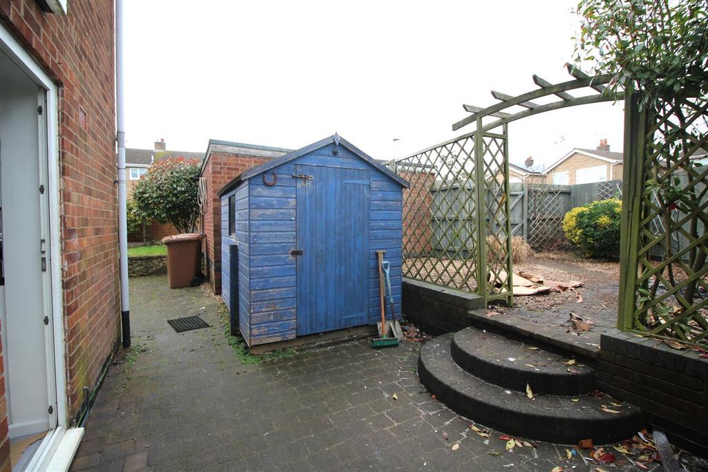 Garden 1.JPG