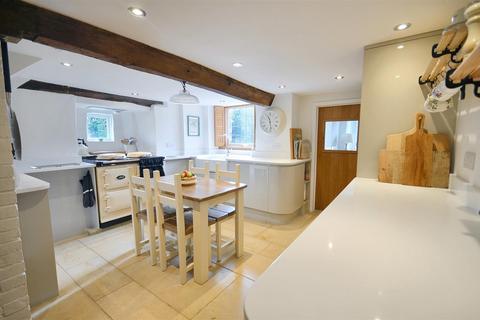 4 bedroom cottage for sale, Mounters, Marnhull