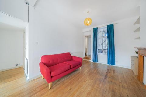2 bedroom flat for sale, Clapham Road, Oval, London, SW9